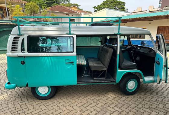 VOLKSWAGEN KOMBI 1.4 MI STD 8V FLEX 4P MANUAL VOLKSWAGEN KOMBI 1.4 MI STD 8V FLEX 4P MANUAL